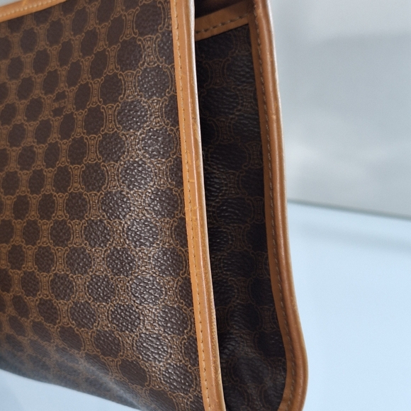 Celine macadamia cluth - Picture 4 of 8